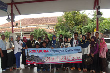 Family gathering karyawan Kokapura